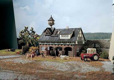 Vollmer 43726 HO Scale Stable w/Pigeon Loft -- 5-1/2 x 3-1/8" 14 x 8cm