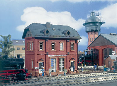 Vollmer 45712 HO Scale Loco Station Einsatzleitung -- 5-11/16 x 3-5/8 x 5-7/16" 14.2 x 9.1 x 13.5cm