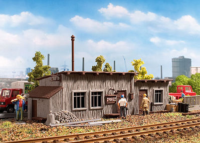 Vollmer 45713 HO Scale Wood Shanty - Kit -- 6-5/16 x 2-3/8 x 3-5/32" 16 x 6 x 8cm