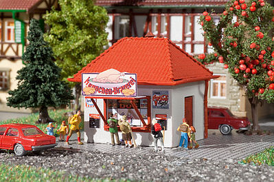 Vollmer 47626 N Scale Chicken Charly Kiosk - Kit -- 4.1 x 4.1 x 3.8cm