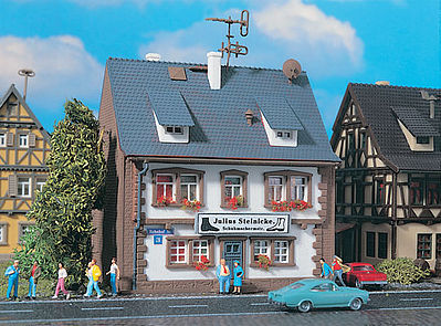 Vollmer 47646 N Scale Shoe Shop