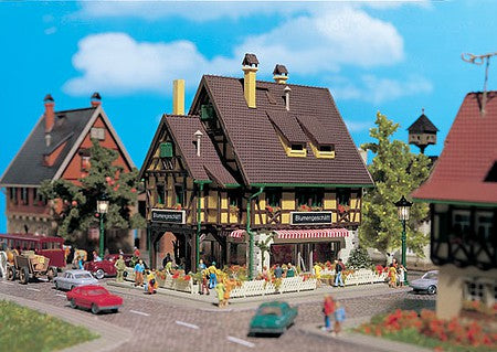 Vollmer 47692 N Scale Florist Shop with Interior -- Kit - 4-3/16 x 3-1/4 x 1-1/8" 10.7 x 8.3 x 10.5cm