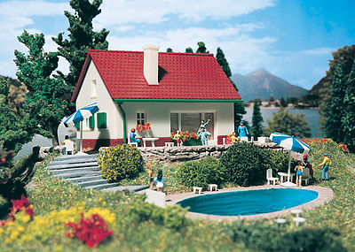 Vollmer 47700 N Scale Bungalow -- 2-1/2 x 1-1/2" 6.5 x 4cm