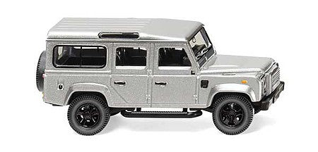 Wiking 10203 HO Scale Land Rover Defender 110 - Assembled -- Silver