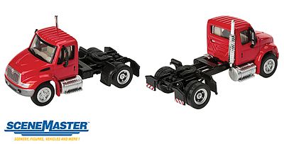 Walthers SceneMaster 949-11131 HO Scale International(R) 4300 Semi Tractor