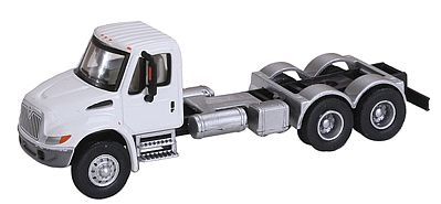 Walthers SceneMaster 949-11530 HO Scale International(R) 4300 Semi Tractor