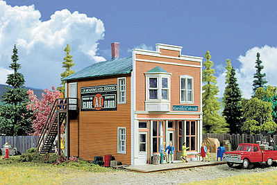 Walthers Cornerstone 3653 HO Scale Smith's General Store -- Kit - 5-3/4 x 5 x 5-1/2" 14.3 x 12.5 x 13.7cm