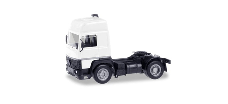 Herpa 13659 1/87 Scale Renault R 390 Minikit