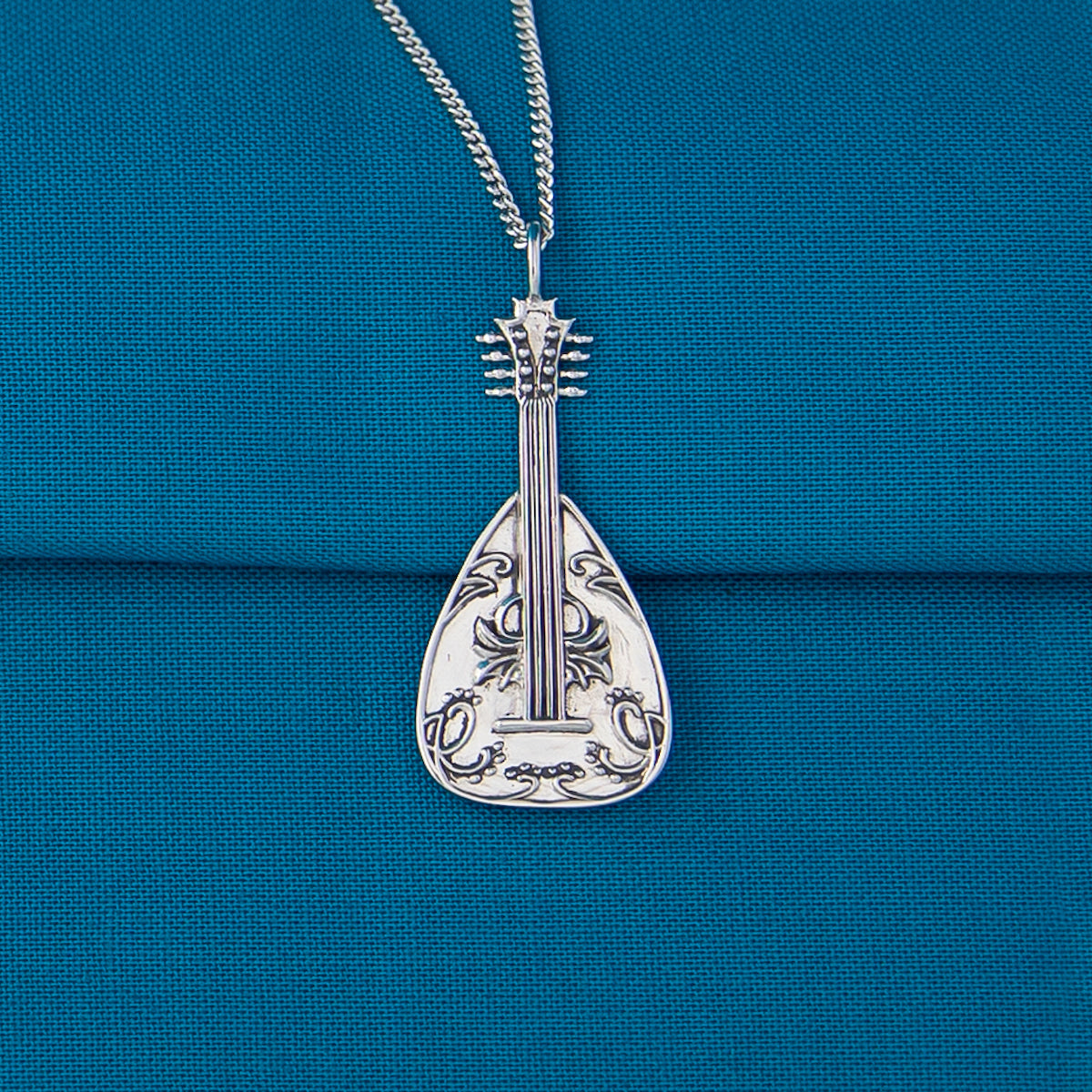 Dungeons and Dragons X RockLove Bard Lute Necklace