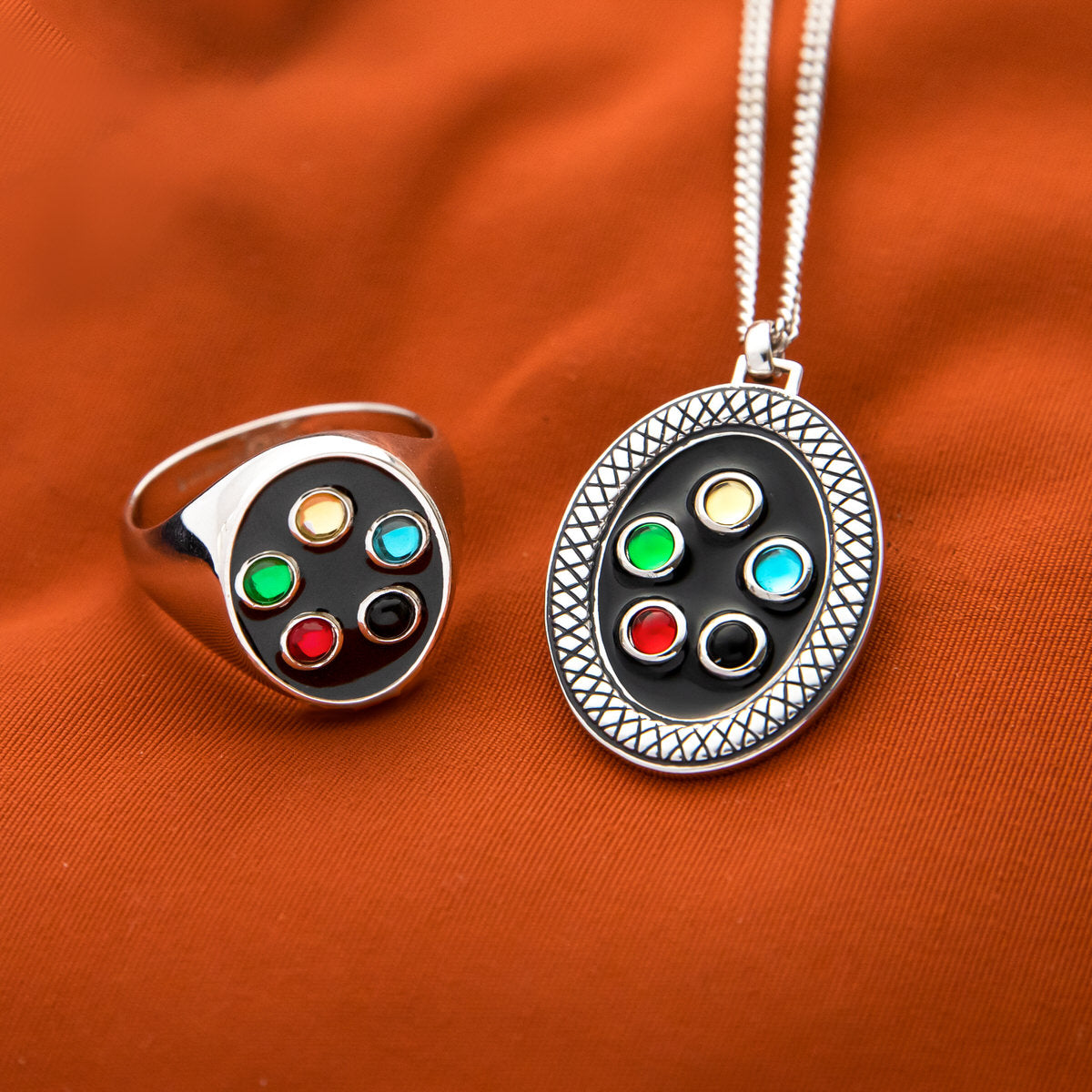 Magic: The Gathering X RockLove Pip Medallion Necklace