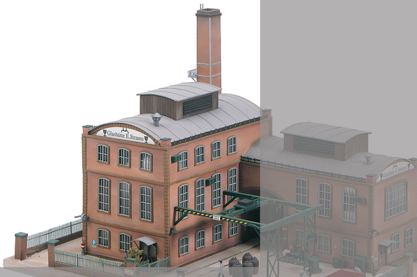 PIKO 61116 HO Scale E Strauss Glass Factory Kit