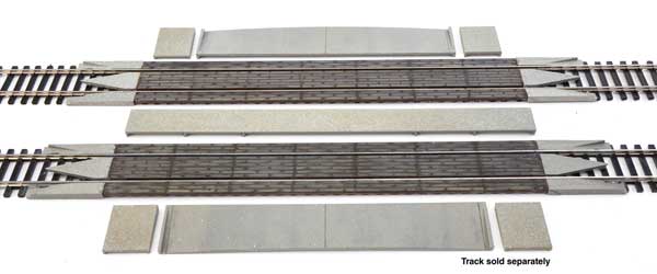 Walthers Mainline 948-83113 HO Scale Modern Wood Crossing w/Rerailer Ends - Kit