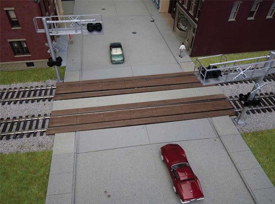Walthers Mainline 948-83116 HO Scale Modern Wood Crossing pkg(2) - Kit
