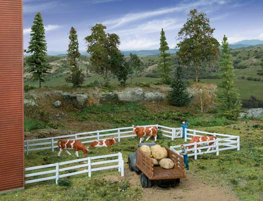 Walthers SceneMaster 949-4202 HO Scale 3-Rail Farm Fence -- Kit