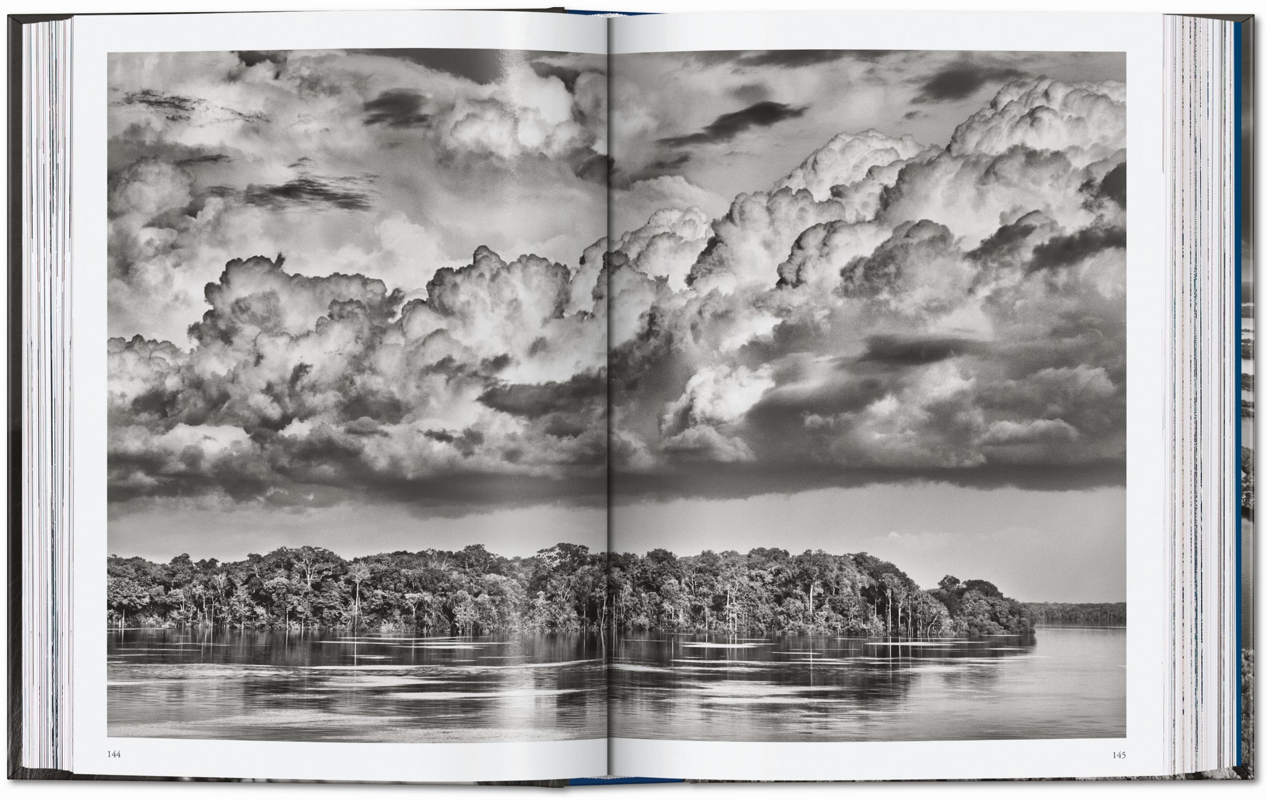 Sebastião Salgado. Amazônia. 45th Ed. (English)