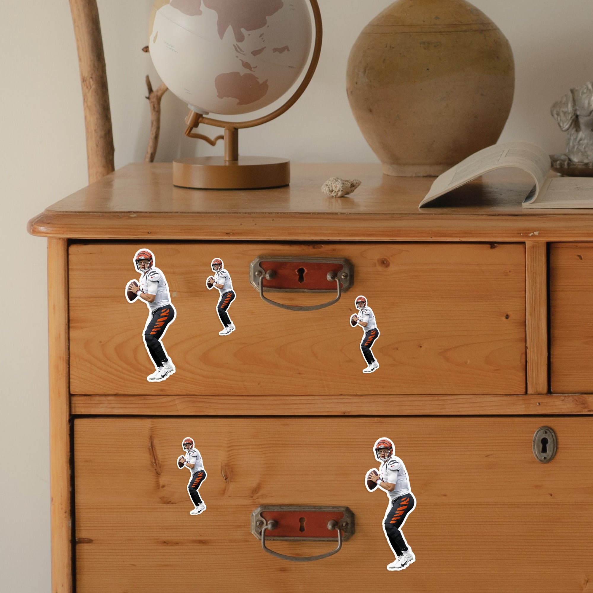 Joe Burrow - 5 Player Minis (Mixed Sizes) - Official NFL - Cincinnati Bengals - Reusable Vinyl Decals