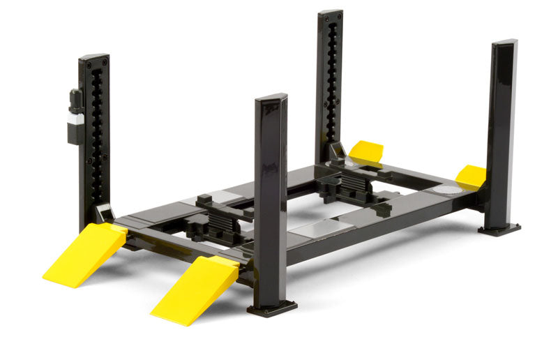 Greenlight 13591 1/18 Scale Four-Post Lift