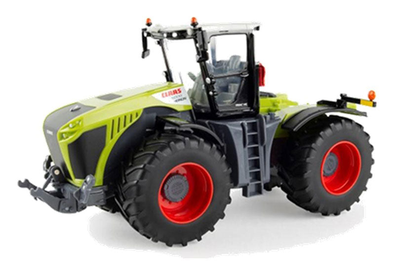 Ertl 16411 1/32 Scale Class Xerion 5000 Tractor Prestige Collection