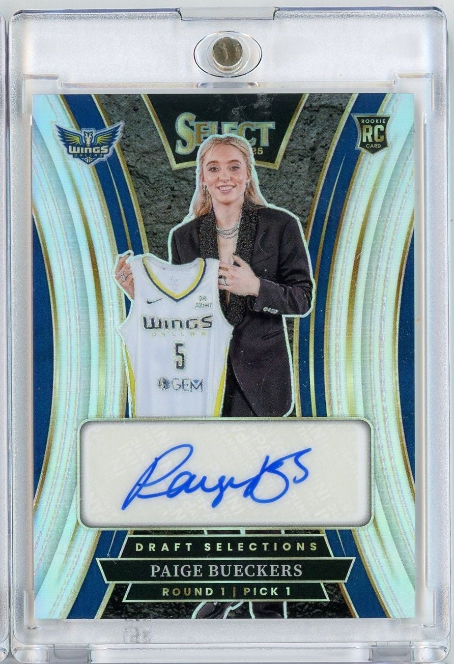 2025 Panini Select WNBA Paige Bueckers #DSS-PB Silver Auto Rookie RC Basketball Card