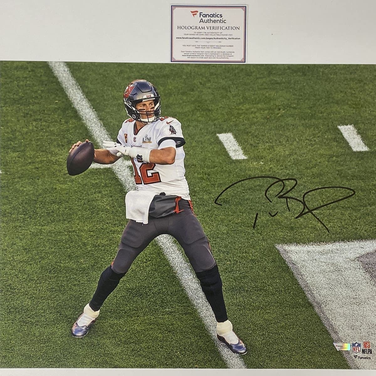 Autographed/Signed Tom Brady Super Bowl LV Tampa Bay Buccaneers 16x20 Football Photo Fanatics COA