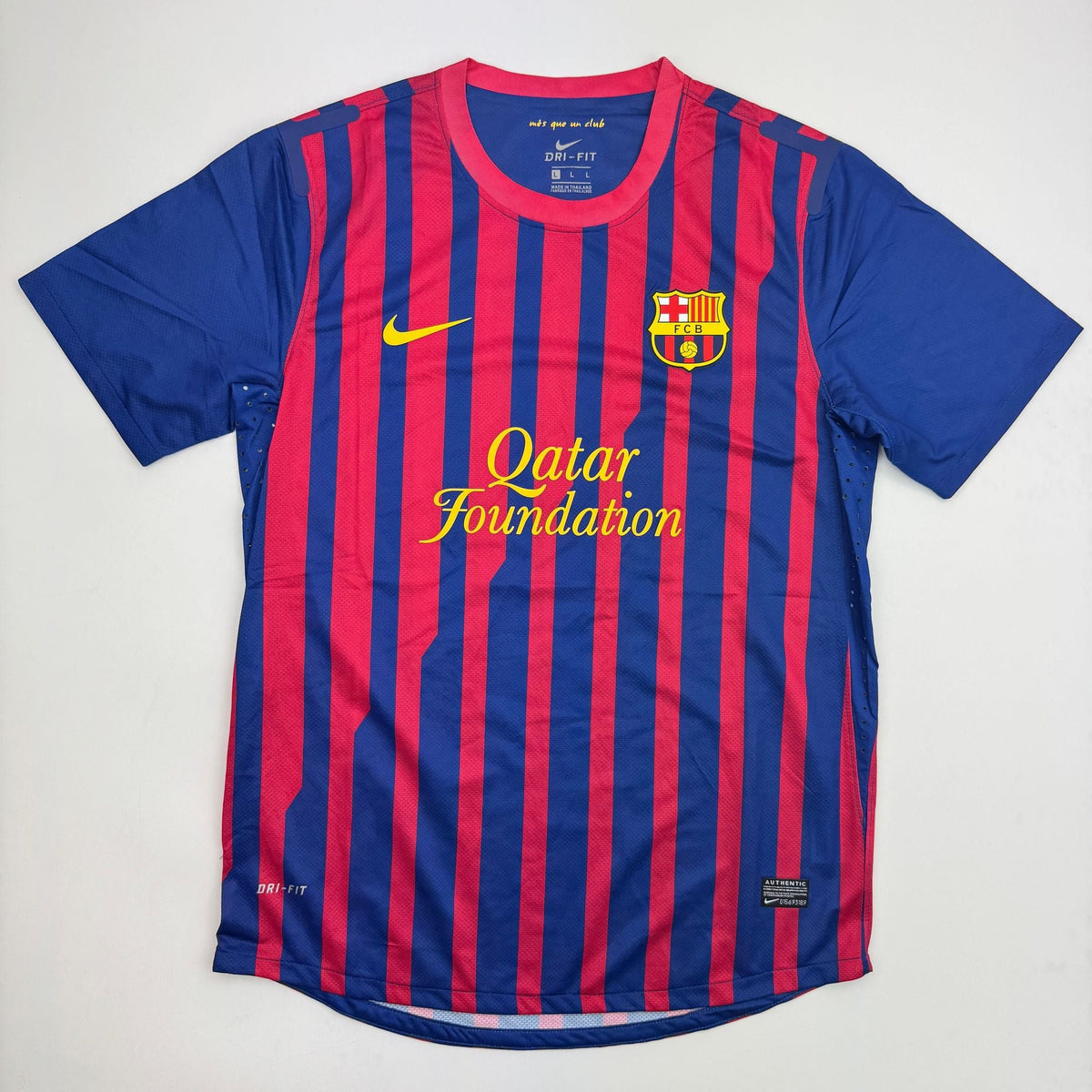 Autographed/Signed Lionel Leo Messi FC Barcelona Soccer Jersey Beckett BAS COA #2