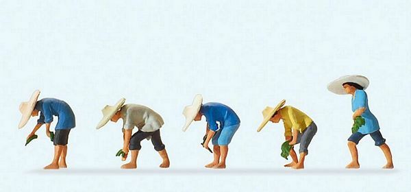Preiser 10572 HO Scale Working People -- At The Rice Field #1