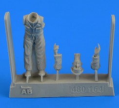 Aerobonus 480164 1/48 WWII German Mechanic Officer