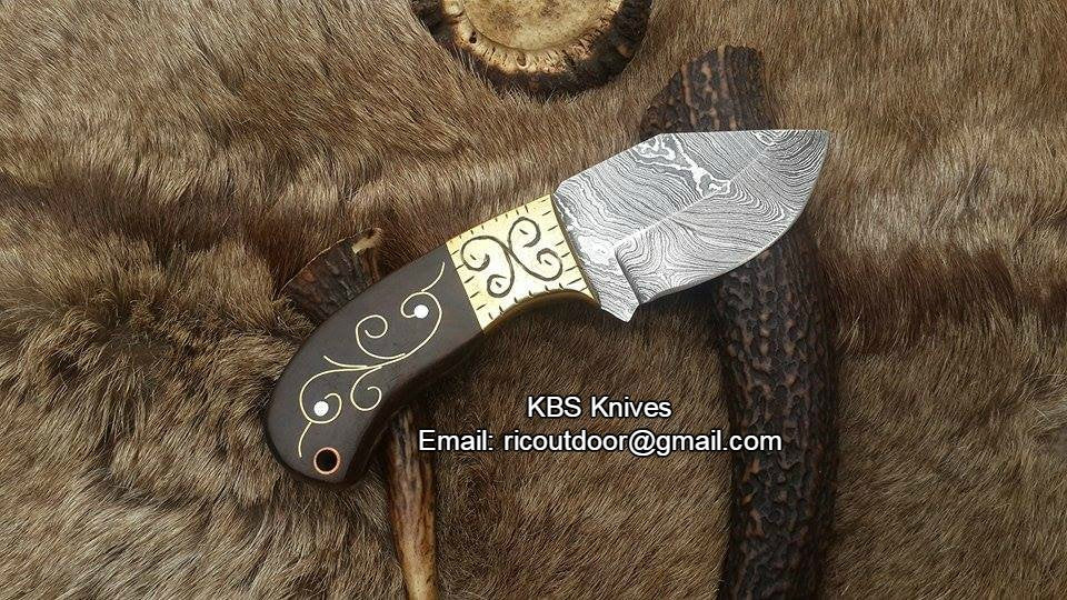 Custom Handmade Skinner Blade with Engraved Rosewood Handle