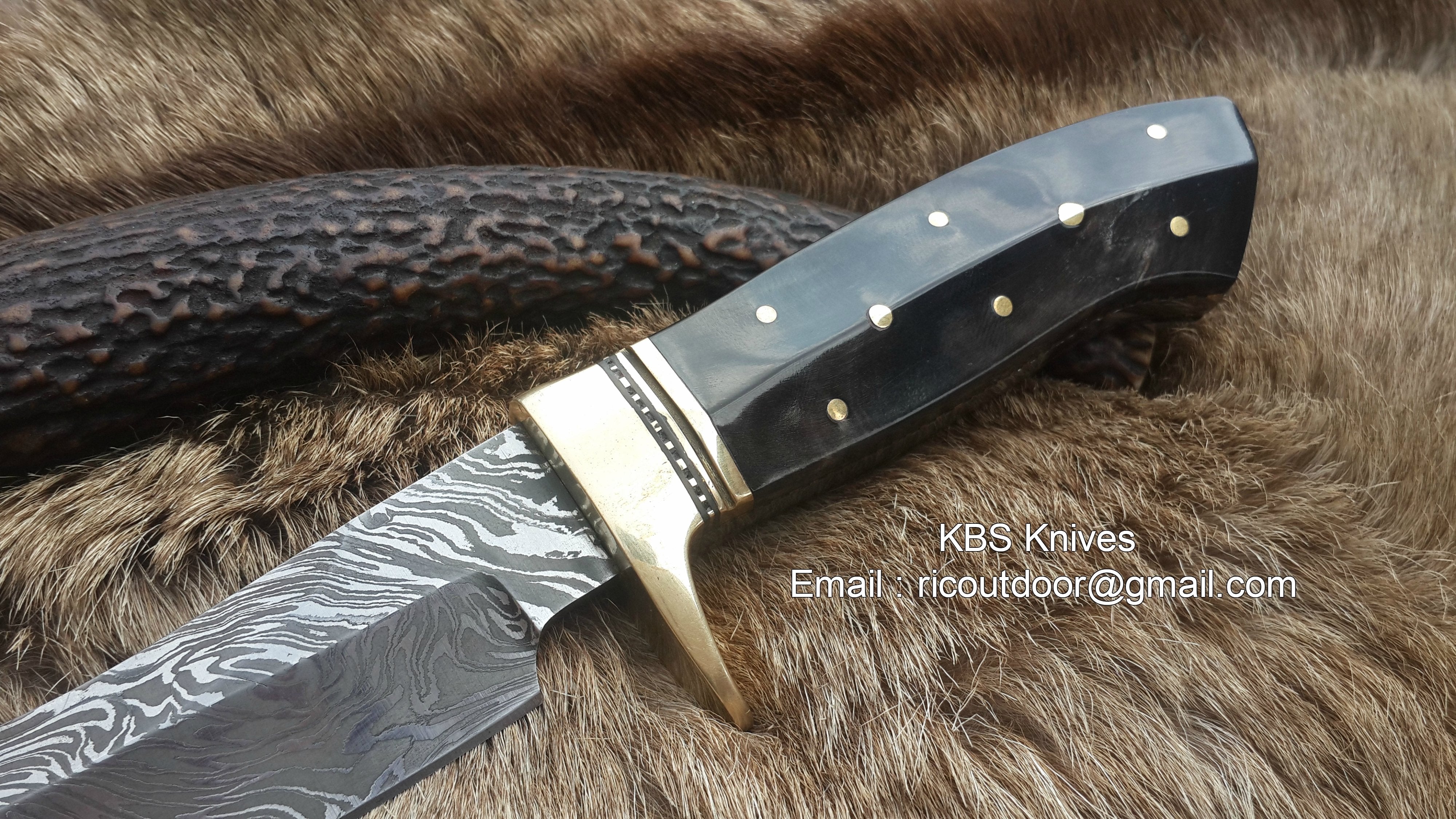 Custom Handmade 9-Inch Damascus Fixed-Blade Hunting Knife with Buffalo Horn Handle & Brass Guard | KBS Knives Store