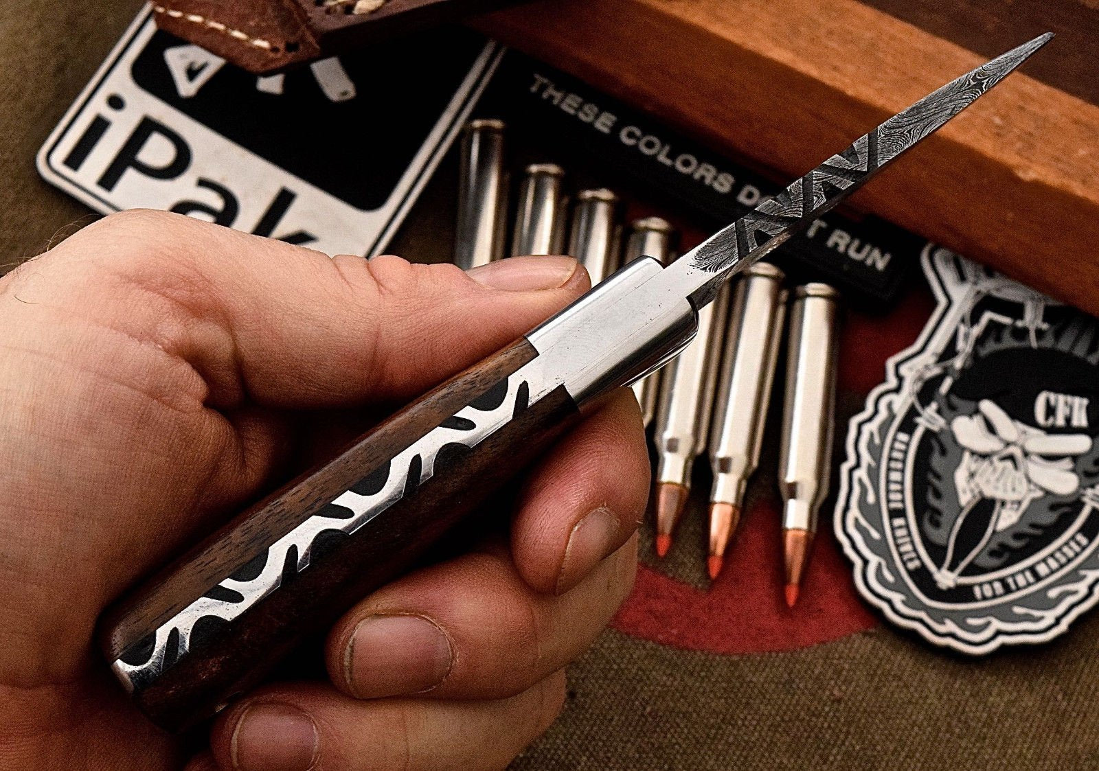 Custom Handmade Damascus Steel Skinning/Camping/Hunting Knife