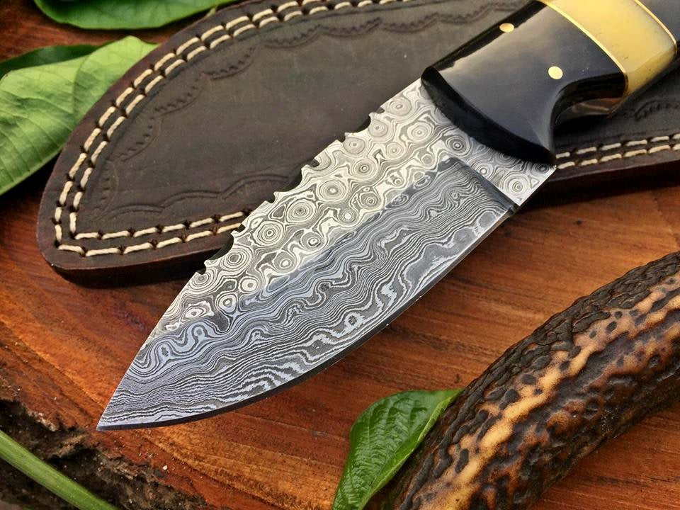 Custom Handmade Raindrop Damascus Steel Hunting Skinning Knife