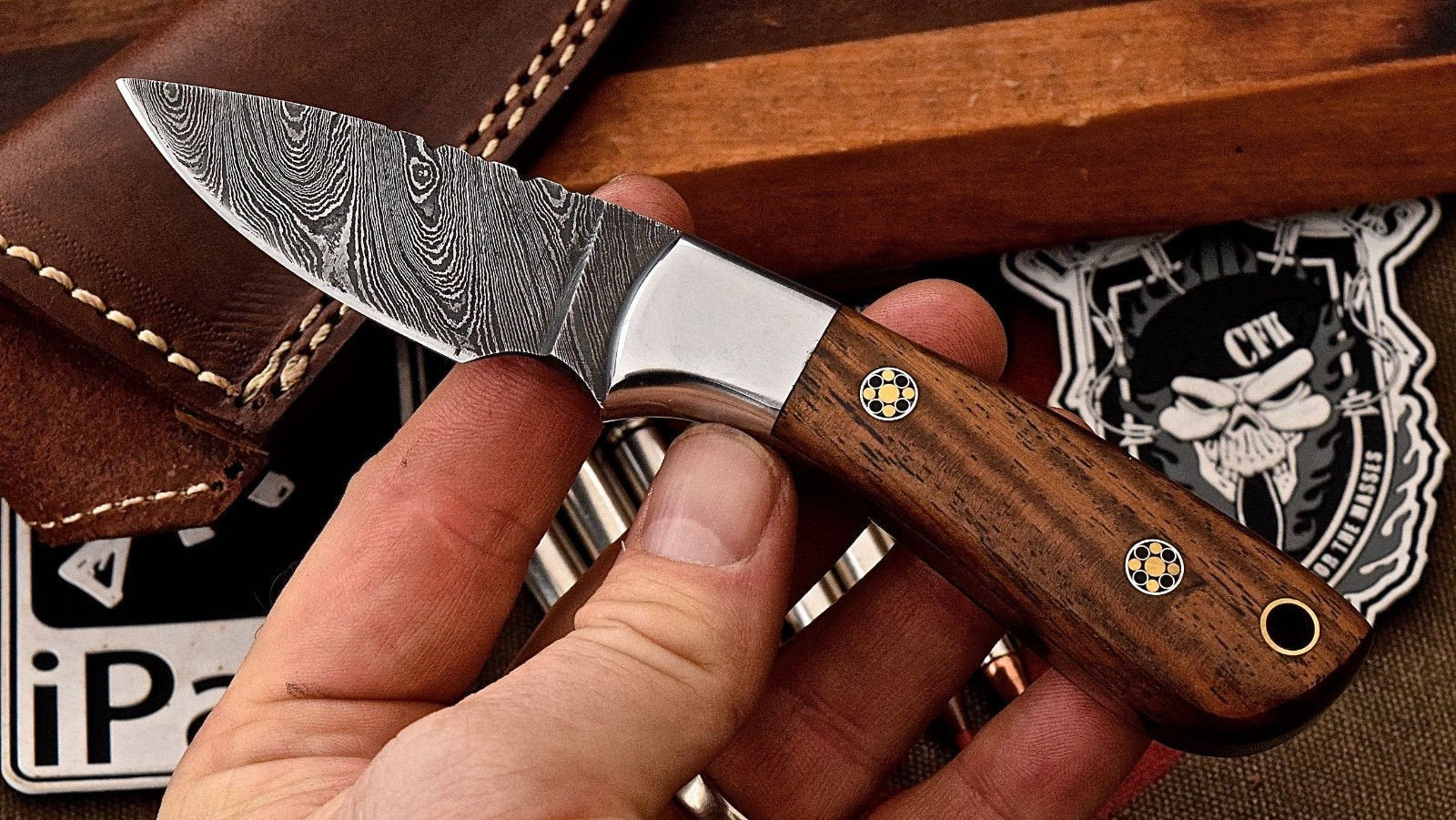 Custom Handmade Damascus Steel Skinning/Camping/Hunting Knife