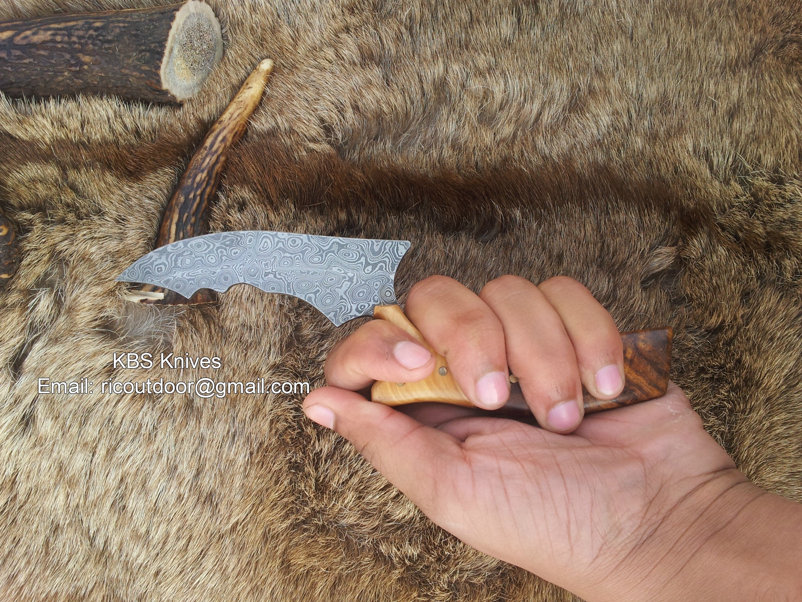 Hand Made Damascus Burchha Knife