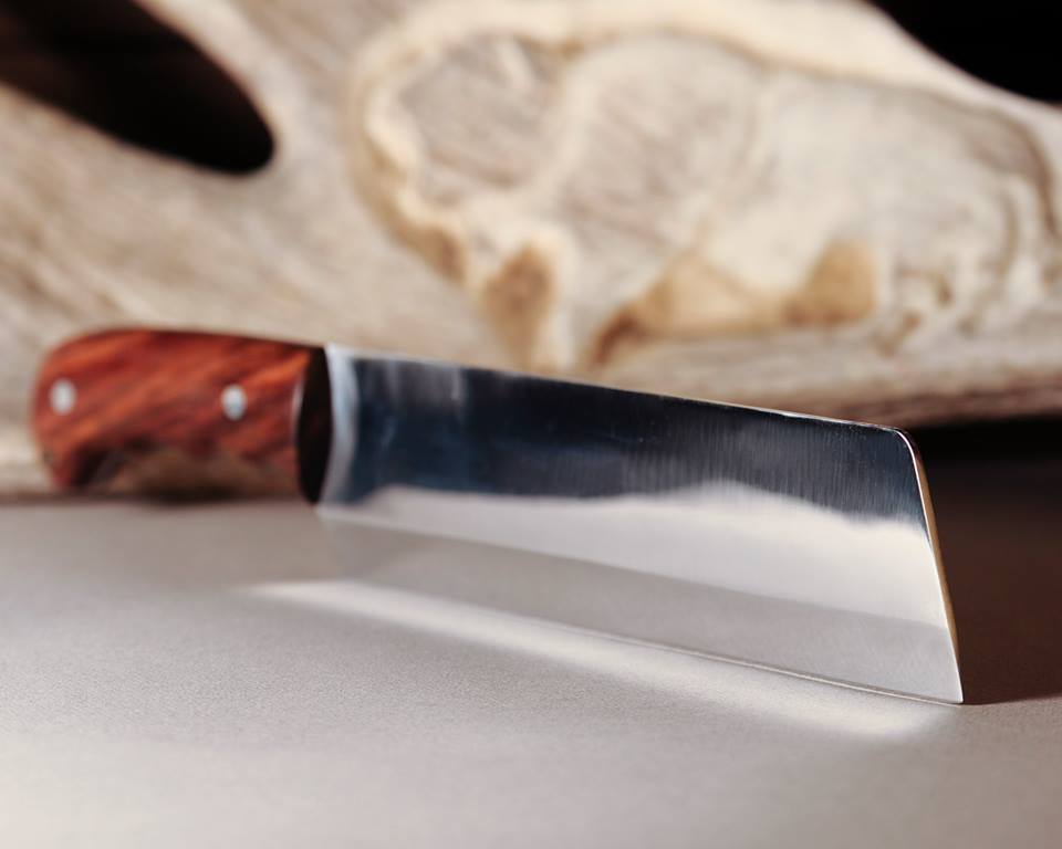 Game Processing Kit – 6-Piece Rosewood Handle Knife Set with Leather Roll