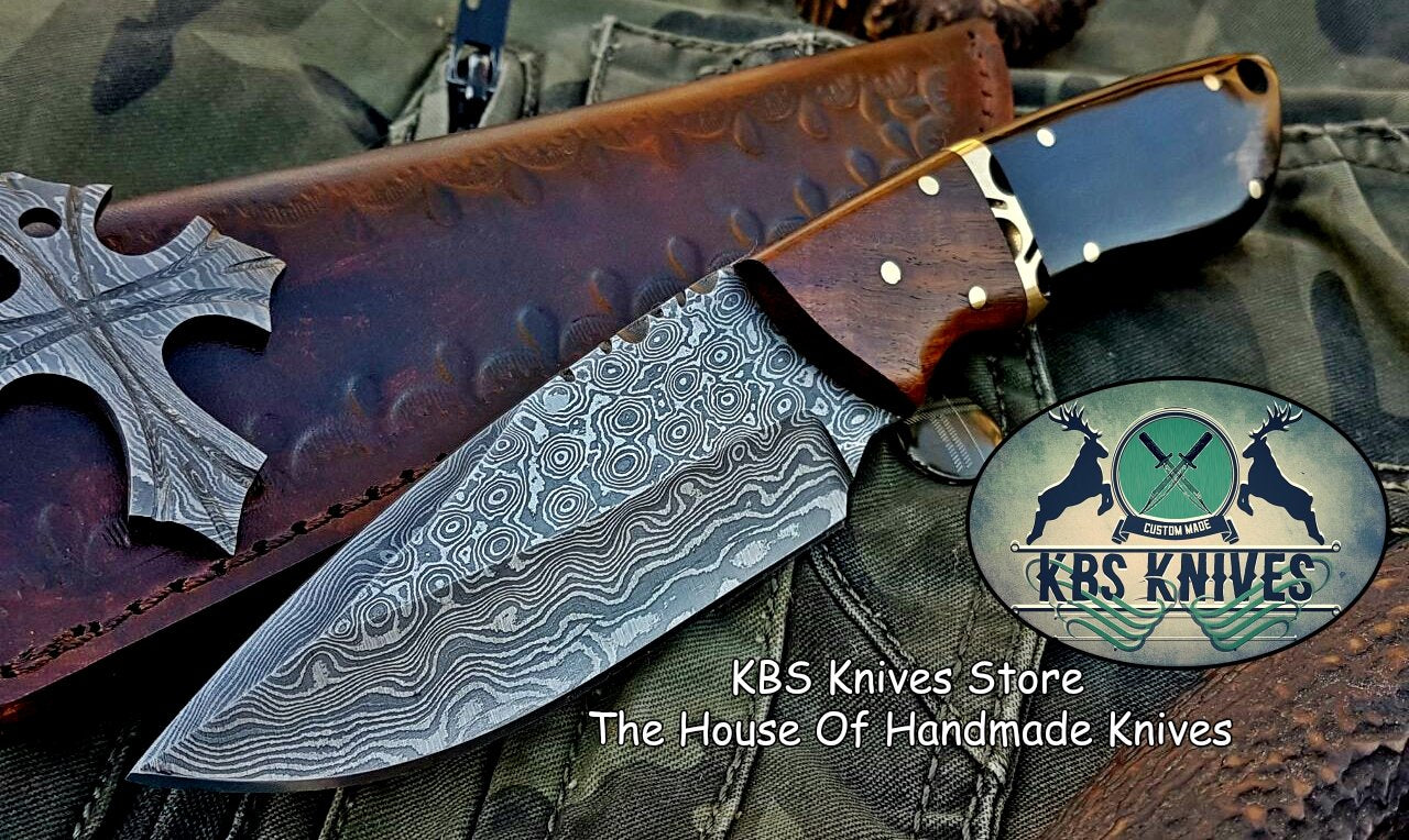 Custom Handmade Damascus Steel Skinning Knife