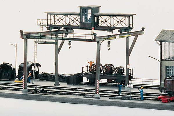 PIKO 61102 HO Scale Portal Crane Kit