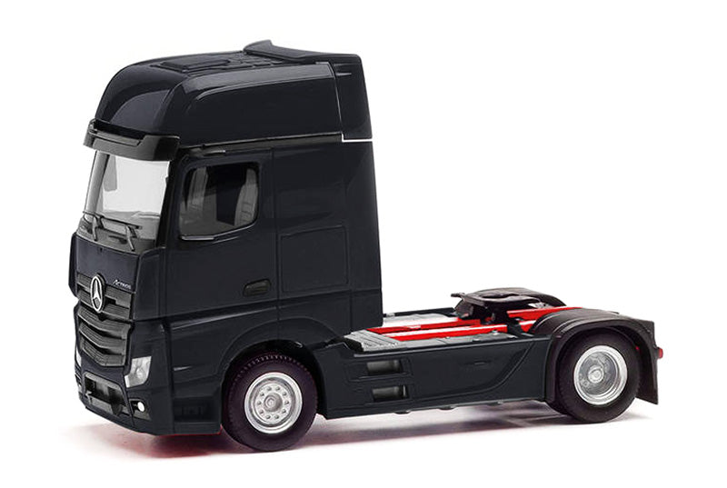 Herpa 309202BK 1/87 Scale Mercedes-Benz Actros Gigaspace