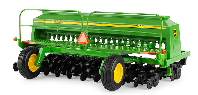 Ertl 45816 1/16 Scale John Deere 1590 No-Till Drill