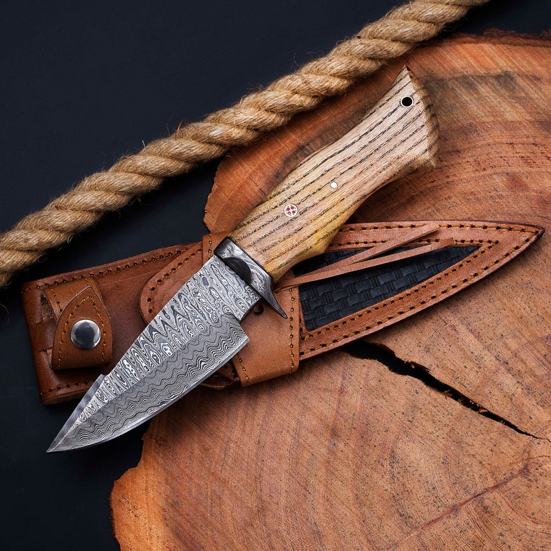 The Wilderness Elegance: 10-Inch Hunting Knife with Damascus Steel Blades, Walnut Wood Handle, and Damascus Guard