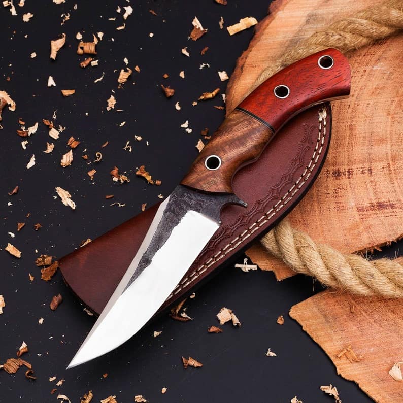 The Outdoorsman's Choice: 10-Inch Hunting Knife with Full Tang 1095 Steel Blade, Rosewood and Red Exotic Wood Handle