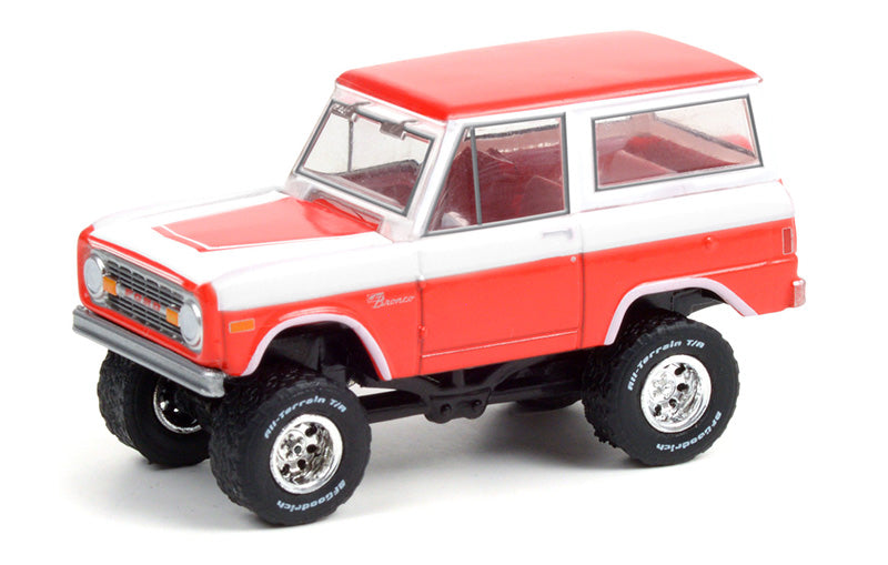 Greenlight 37230-D 1/64 Scale 1977 Ford Bronco Custom Lot #847