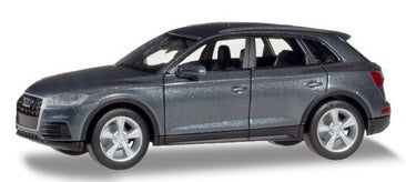 Herpa 38621 HO Scale Audi Q5 SUV - Assembled -- Various Metallic Colors