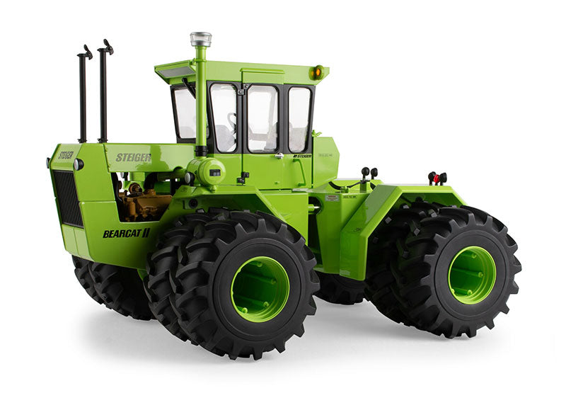 Ertl 44265 1/16 Scale Steiger Bearcat Series II Prestige Tractor
