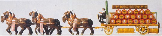 Preiser 30438 HO Scale Horse-Drawn Wagon -- Beer Wagon w/Horses Spatenbrau