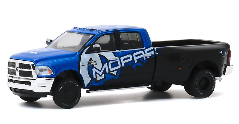 Greenlight 46040-C 1/64 Scale 2017 Ram 3500 Dually MOPAR Off-Road Edition Dually