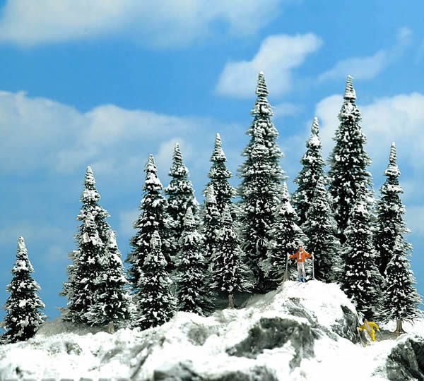 Busch 6566 N Scale Trees (pkg 20) -- Snow Covered Pines 1-3/32 to 2-11/64"