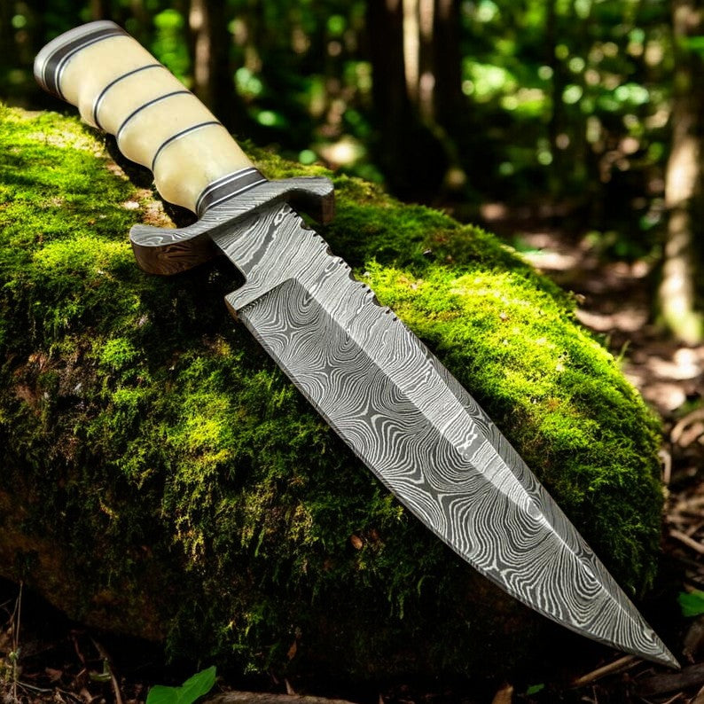 Hunter Bowie Knife - 8" Damascus "Wasteland Reaper"