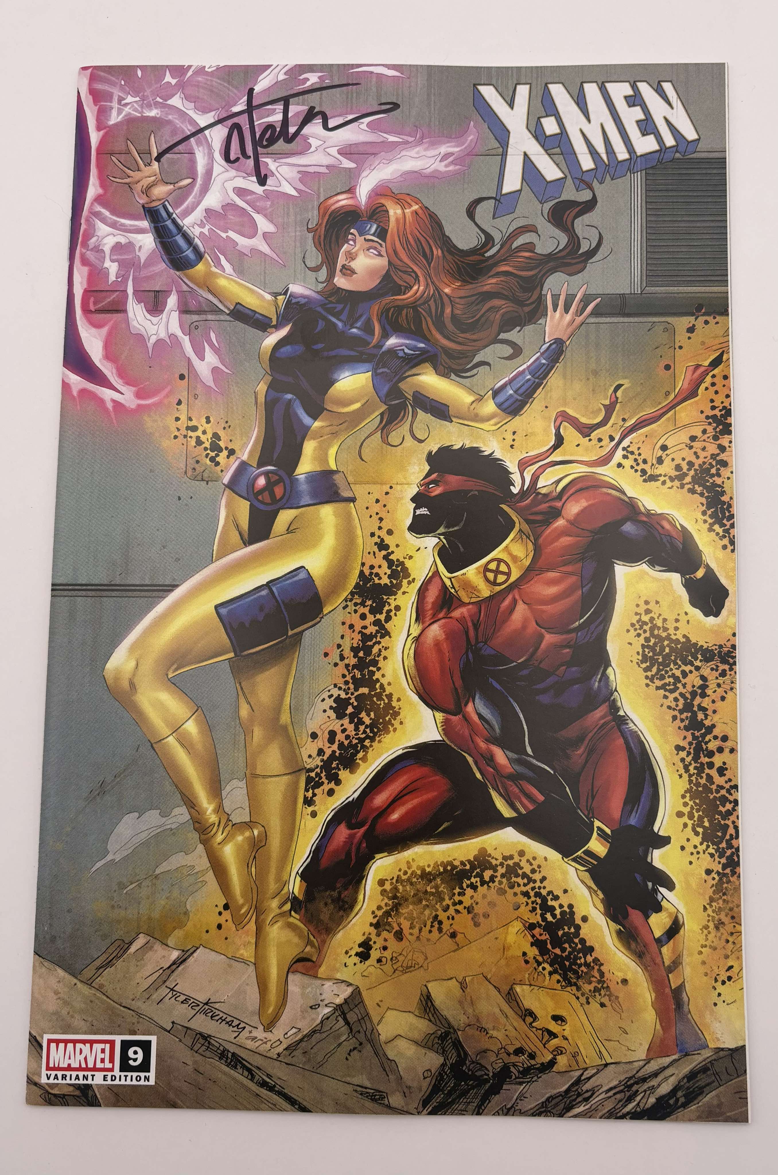 [SIGNED W/ COA] X-Men #9 Unknown Comics Tyler Kirkham Exclusive Var [IN STOCK]