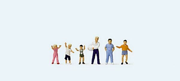 Preiser 14120 HO Scale Children Playing Ball -- pkg(6)