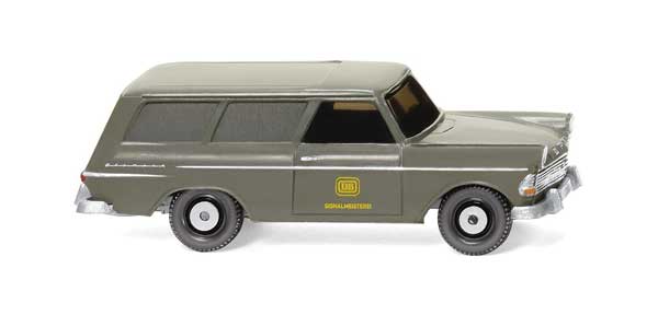 Wiking 7147 HO Scale 1960-1963 Opel Rekord Caravan Station Wagon - Assembled --